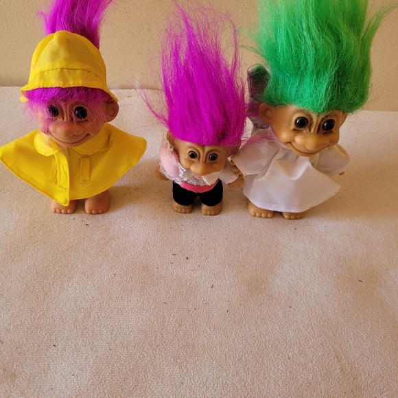 VINTAGE RUSS Lots of 3 Rain Coat & Angel Troll Doll 1990’s Great Condition - Picture 1 of 4